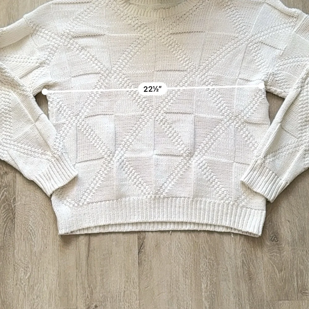 Women’s vintage 80’s Oversized Cream Knit Sweater 100% Cotton